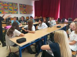Stil Und Etikette   Marz 2024   14